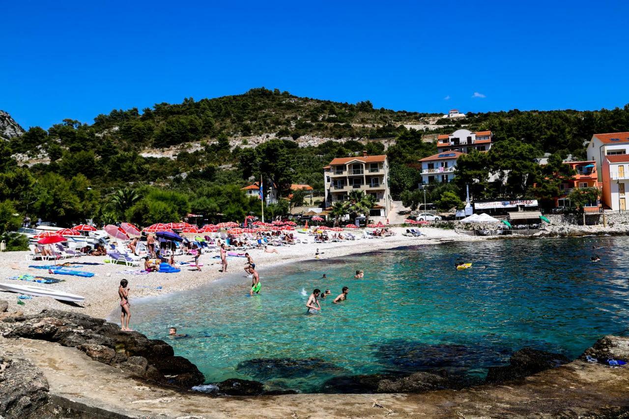 Juka * Hvar Town